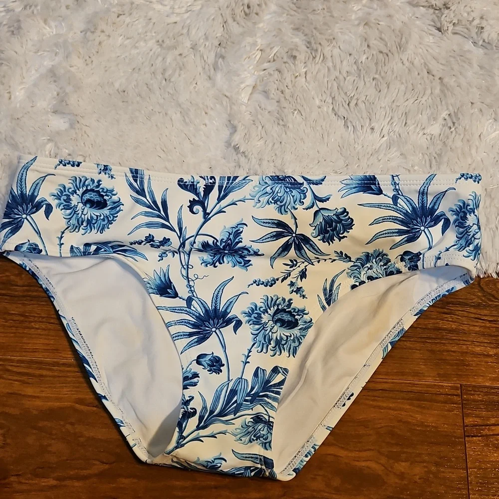 Janie and Jack Blue and White Patterned Swimwear Girls Size 18‎